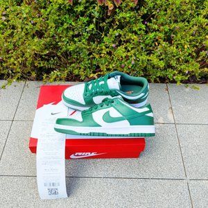 nike dunk green